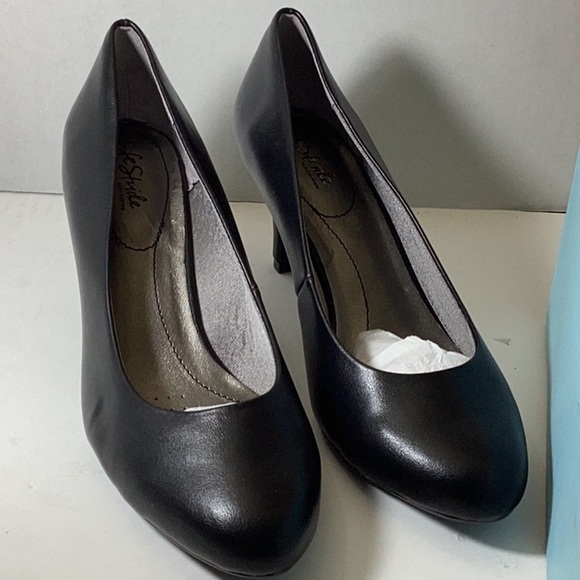 LifeStride Women's Parigi Pump - Picture 3 of 9